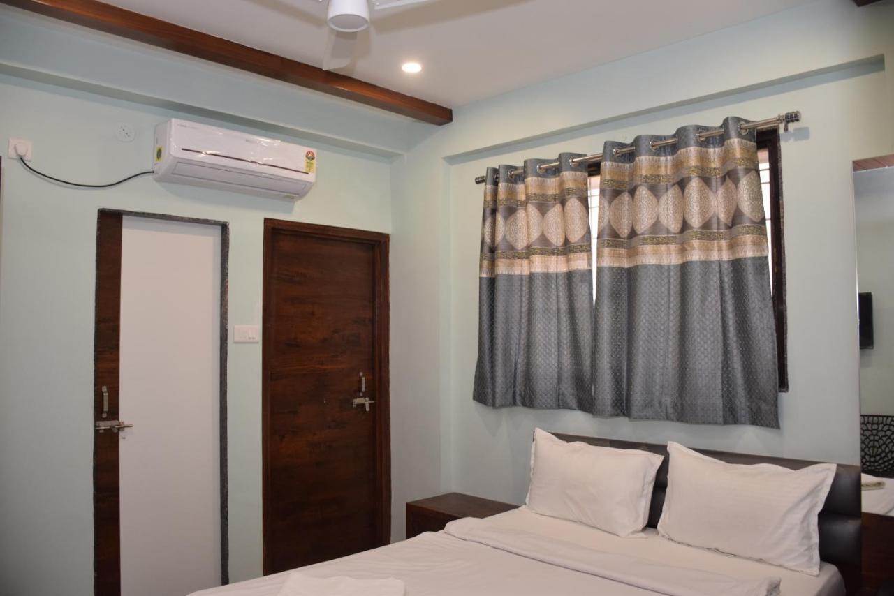 Akalkot Shankar Residency, Akkalkot מראה חיצוני תמונה