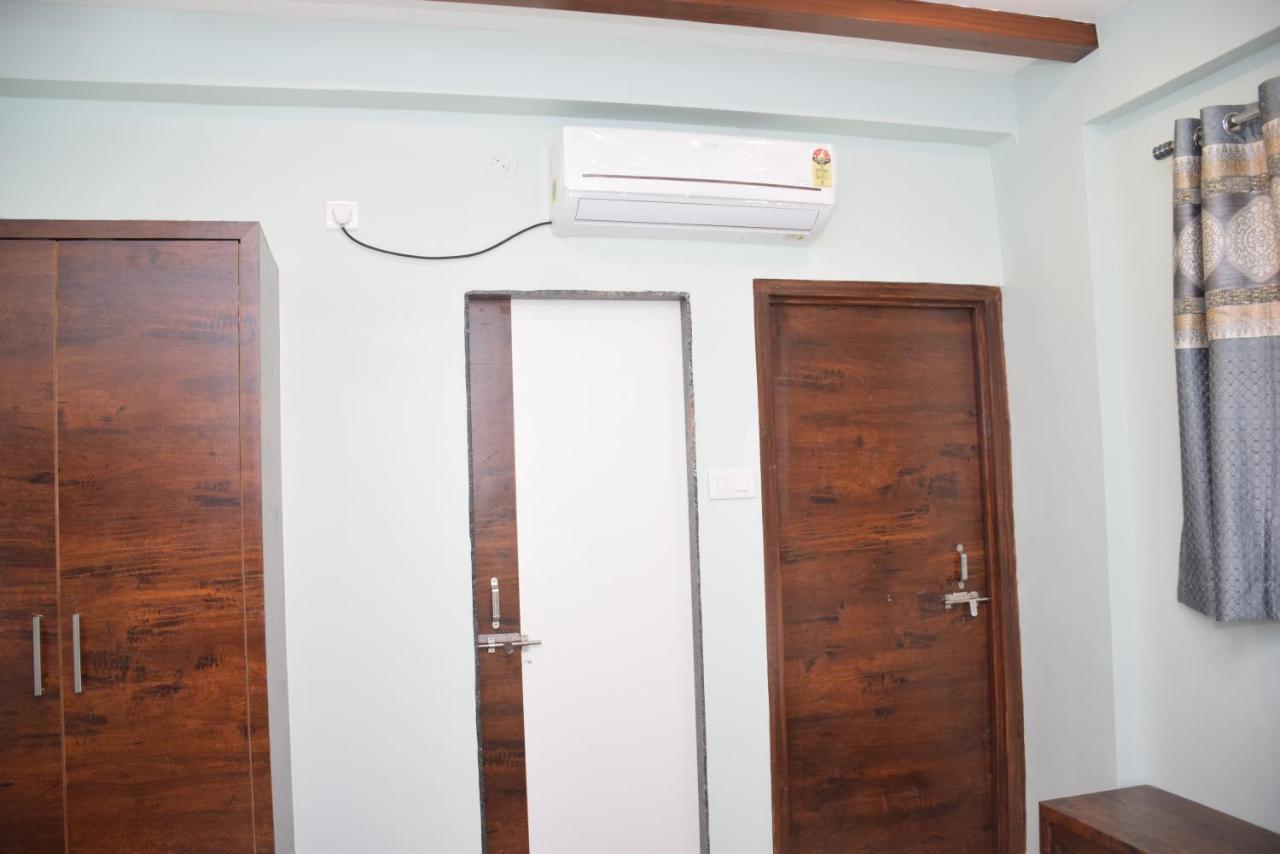 Akalkot Shankar Residency, Akkalkot מראה חיצוני תמונה