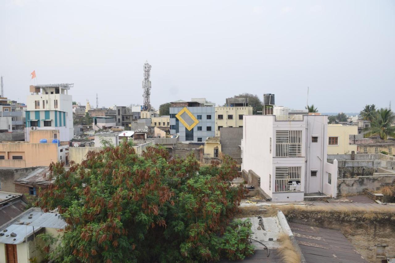 Akalkot Shankar Residency, Akkalkot מראה חיצוני תמונה