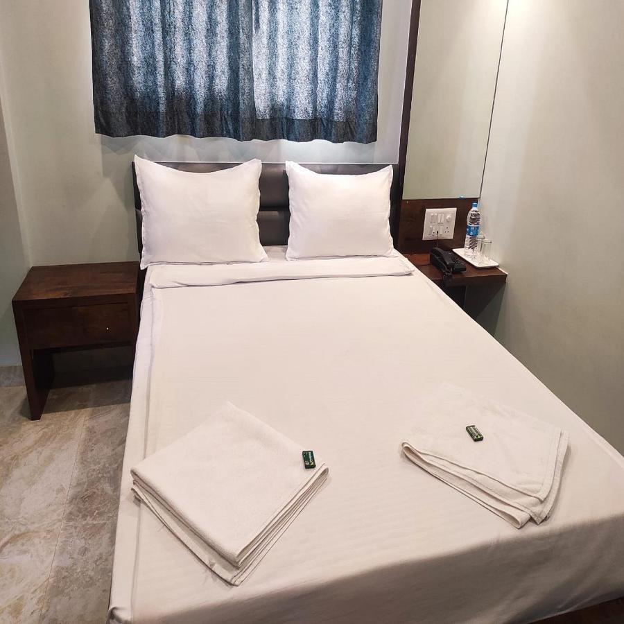 Akalkot Shankar Residency, Akkalkot מראה חיצוני תמונה